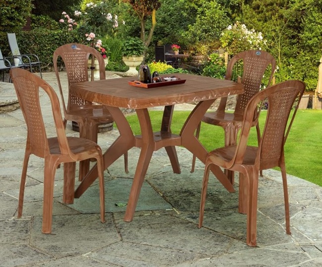 गदर ऑफर! Supreme Dining Table 4 Seater पर अमेजन लाया 35 हजार तक का